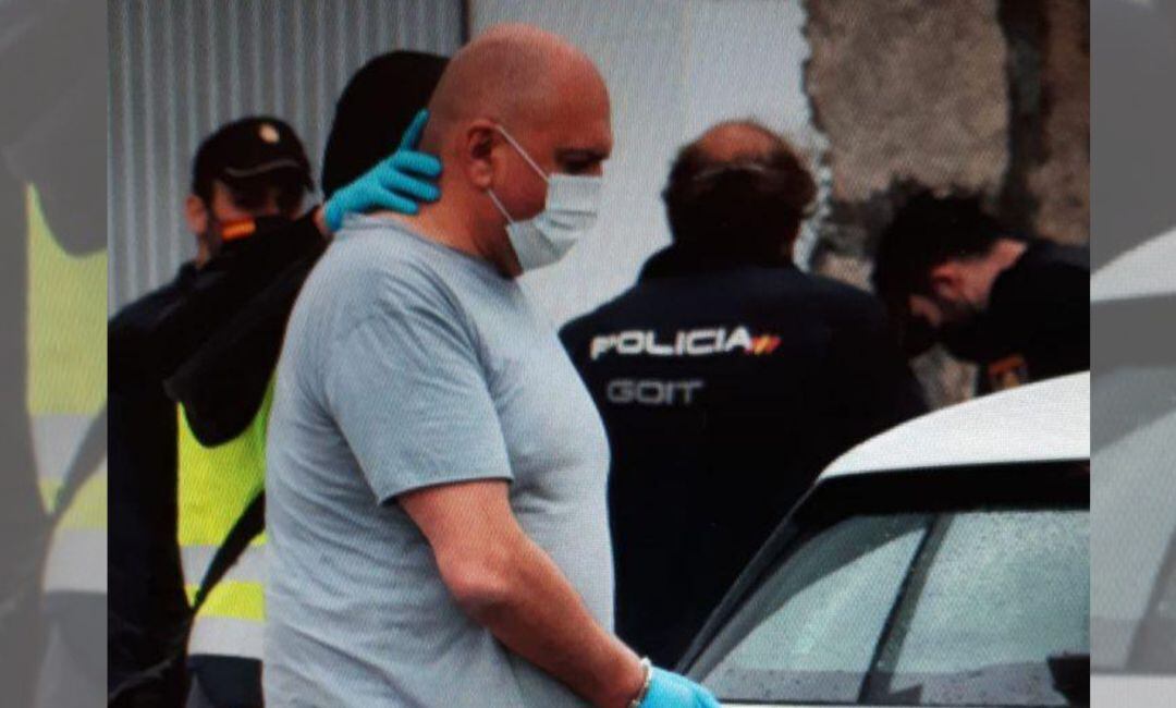 Uno de los detenidos en O Grove durante la operación contra el narcotráfico