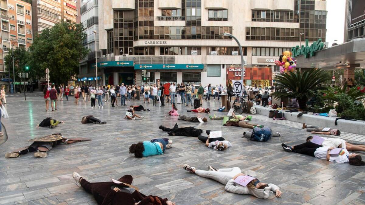 Extinction Rebelion exigen la acción de los gobiernos ante la extinción de las especies y el cambio climático