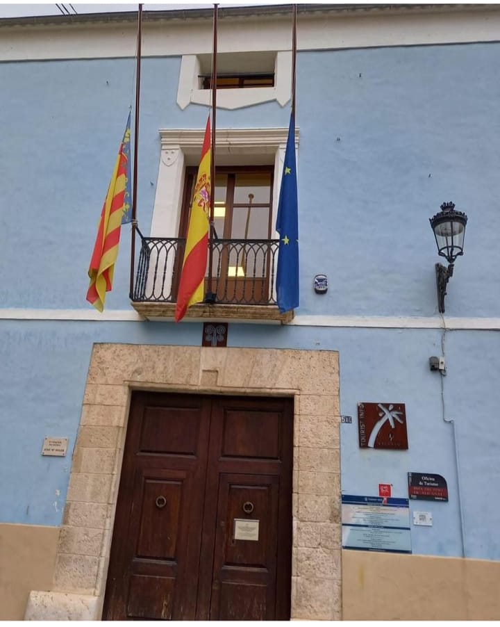 Banderas del ayuntamiento de Villena