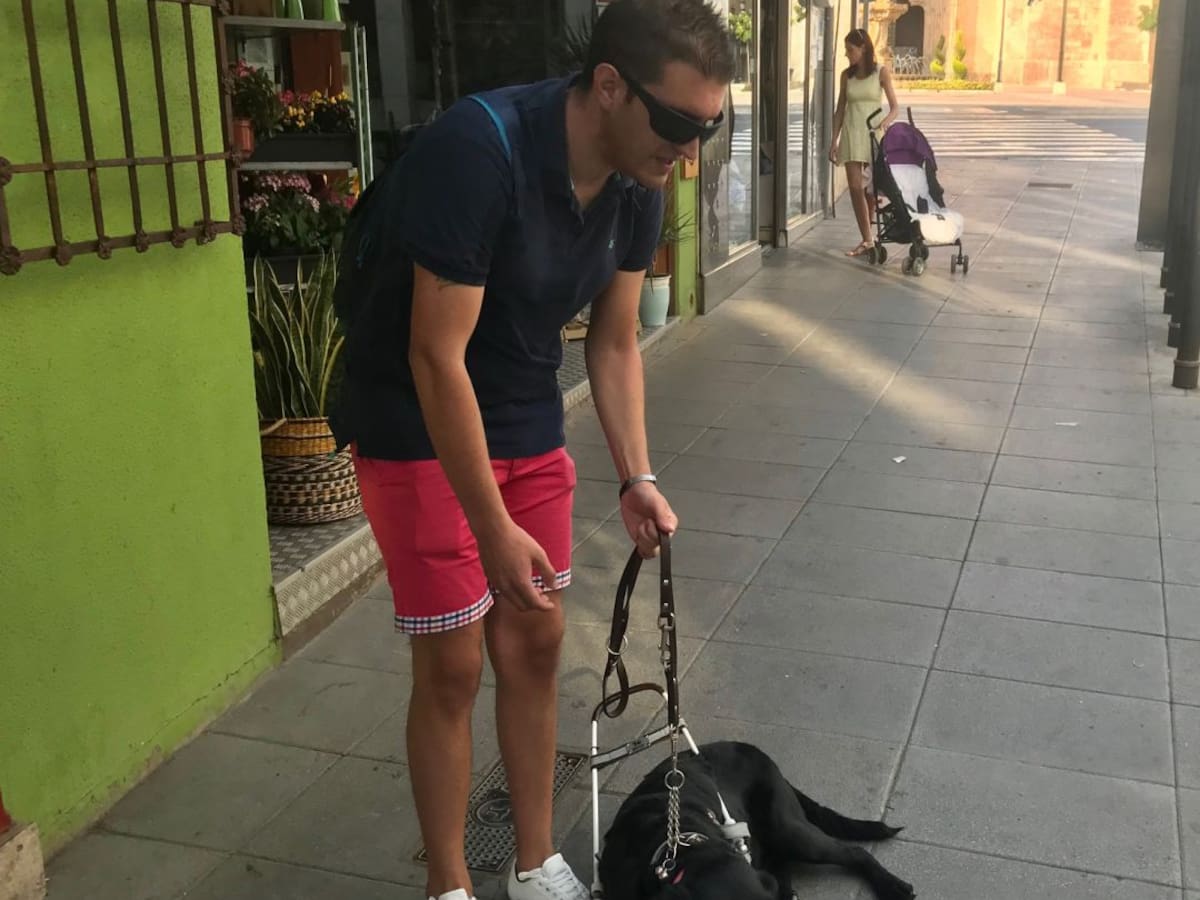 Isidro Sánchez: "Perdí la vista a los 17 años, tras un accidente doméstico en mi infancia"