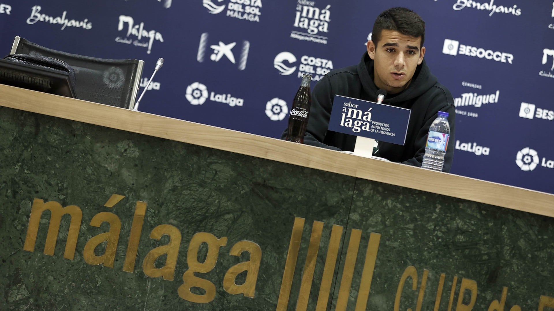 Víctor Gómez, en la sala de prensa de La Rosaleda