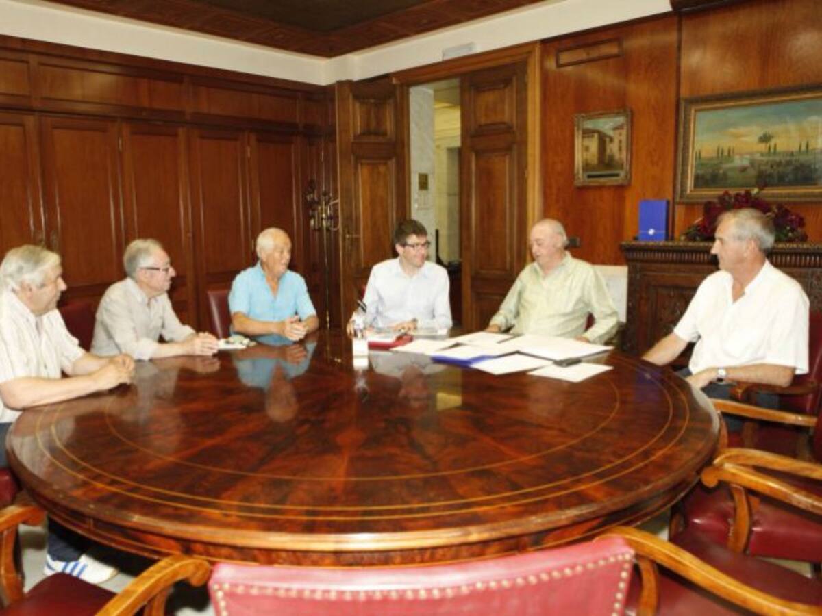 STEILAS pide retirar las ayudas públicas a la asociación Celedones de Oro por su carácter "machista"