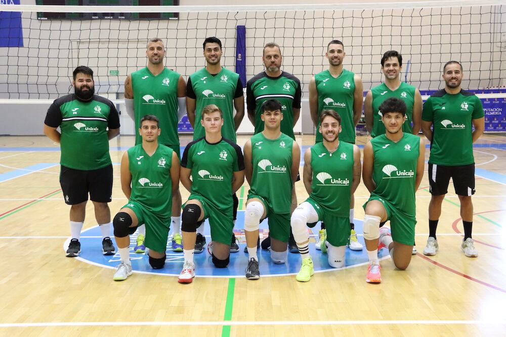 Foto de familia de Unicaja Costa de Almería.