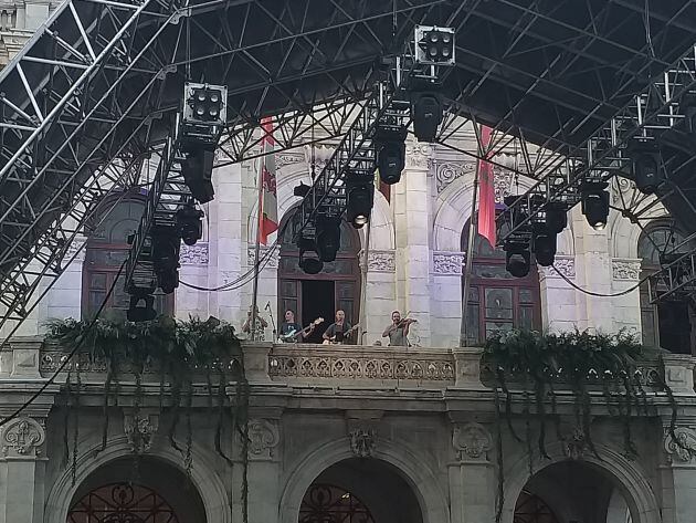 Imagen del balcón del Ayuntamiento de Valladolid