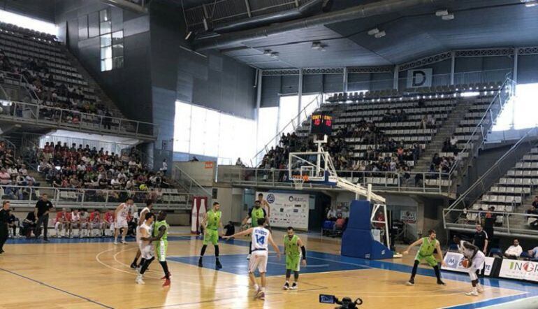 Un momento del segundo partido, disputado en el Pabellón Pedro Ferrándiz de Alicante