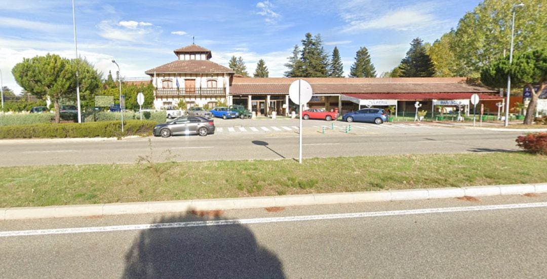 Fachada de Restaurante Lago