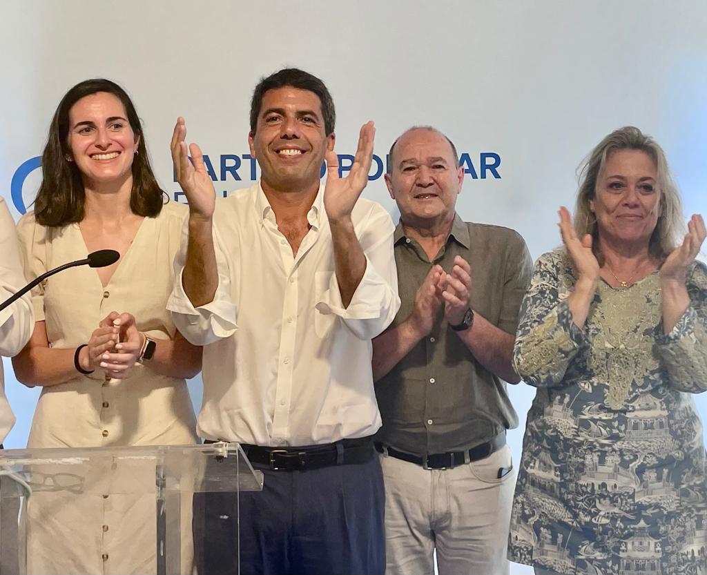 Carlos Mazón participa en un acto con regantes y agricultores en Elche