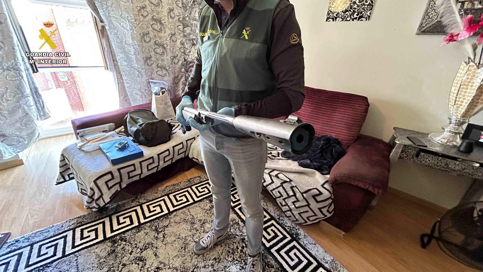 Desmantelado un punto de venta de heroína y una narcosala en un edificio ocupado en Lardero (LaRioja)