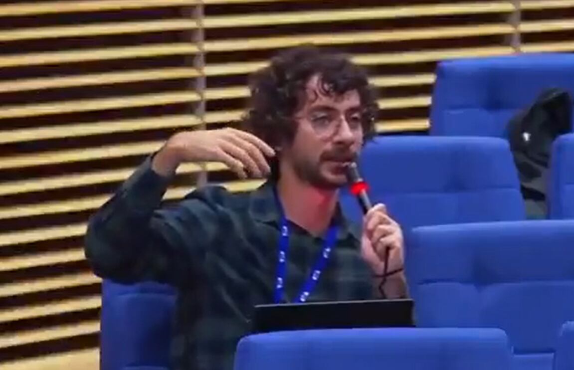 Gabrielle Nunziati en el momento donde preguntó por la responsabilidad de Israel de reconstruir Gaza