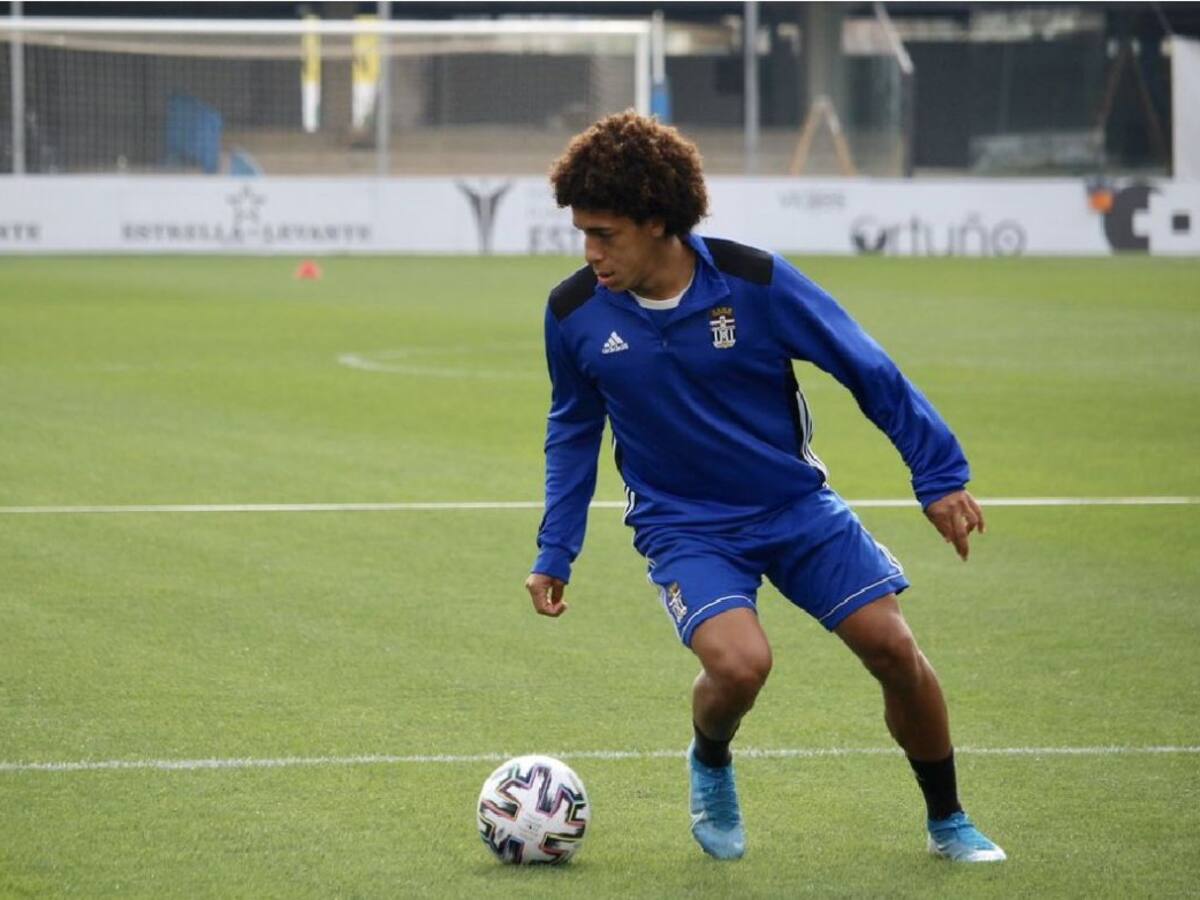 Carrasquilla vuelve a entrenar con el grupo