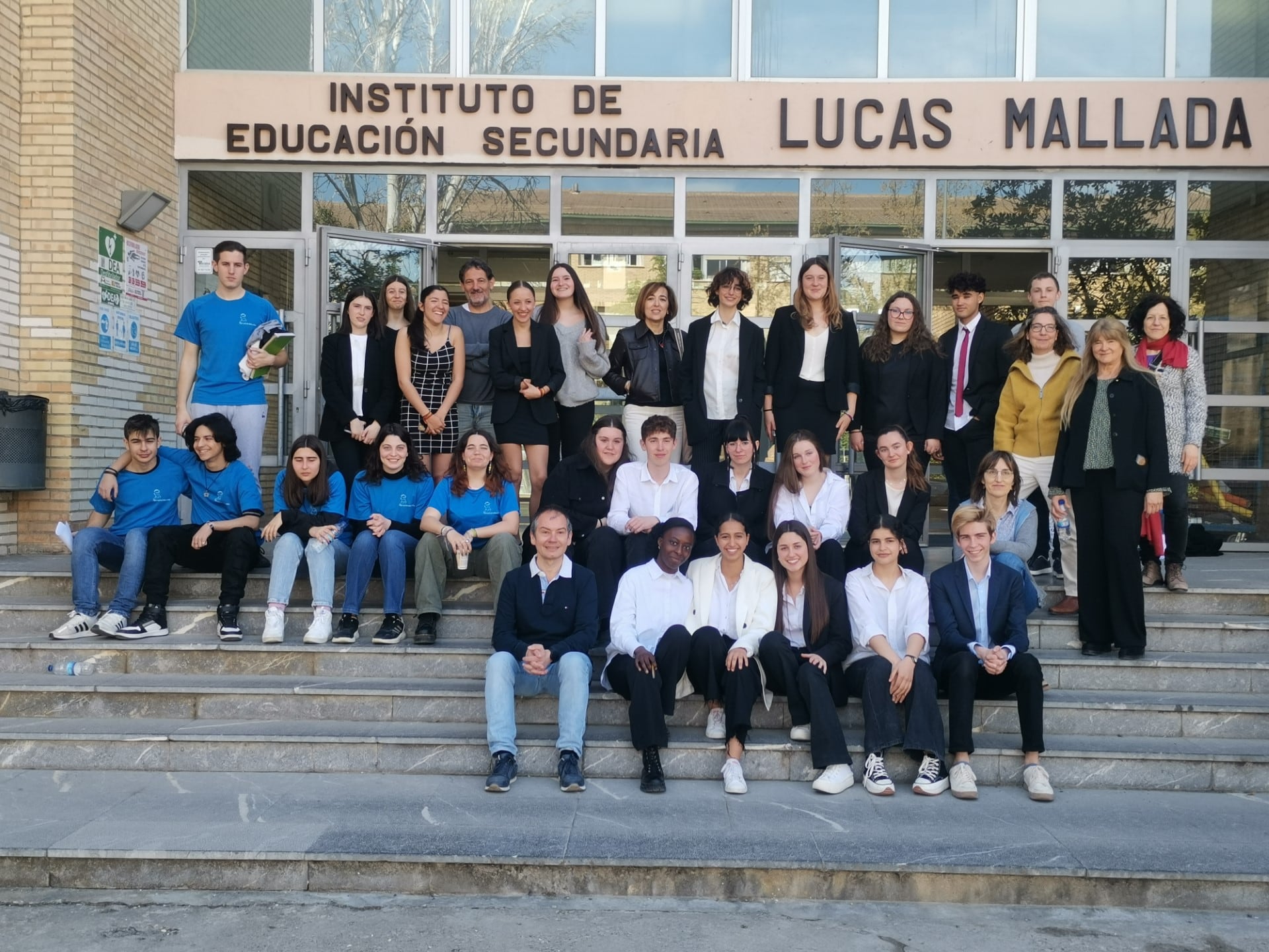 El IES Lucas Mallada debatirá sobre IA y calidad de la educación en su IV Torneo provincial de debate