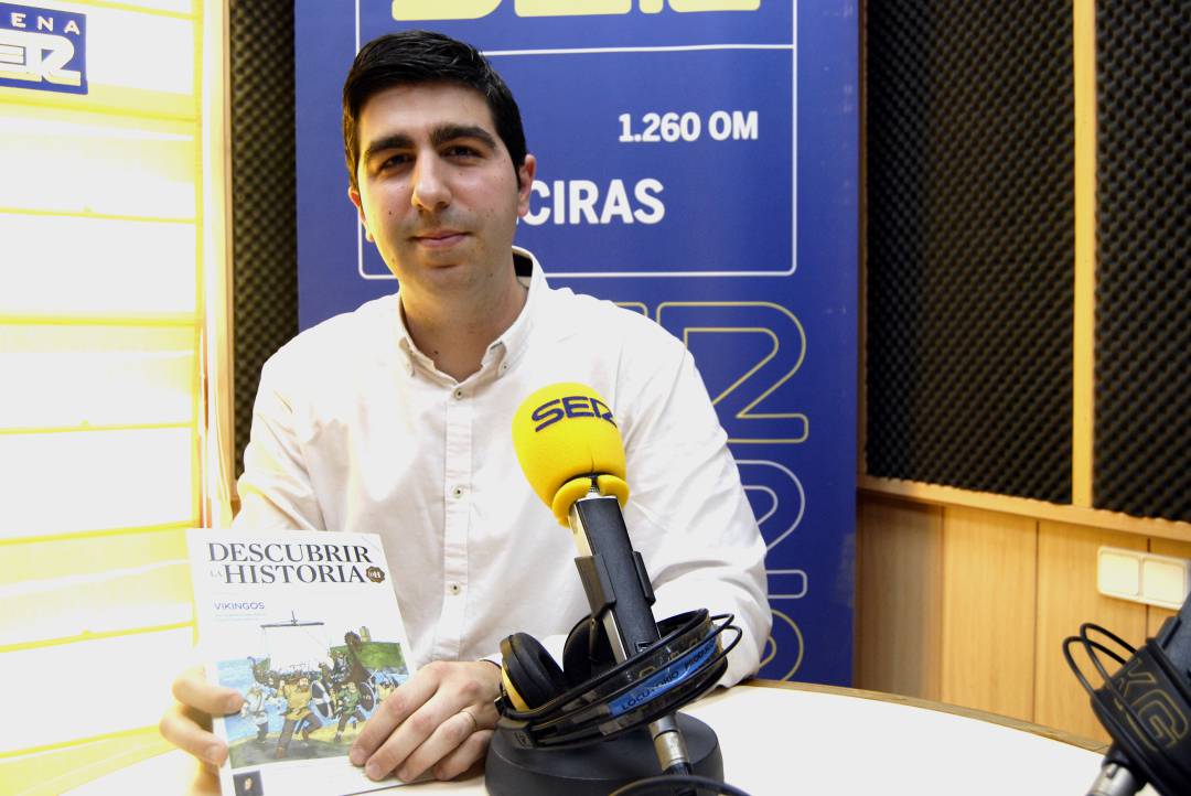 Álvaro López Franco presenta el número 19 de la revista &quot;Descubrir la Historia&quot;.