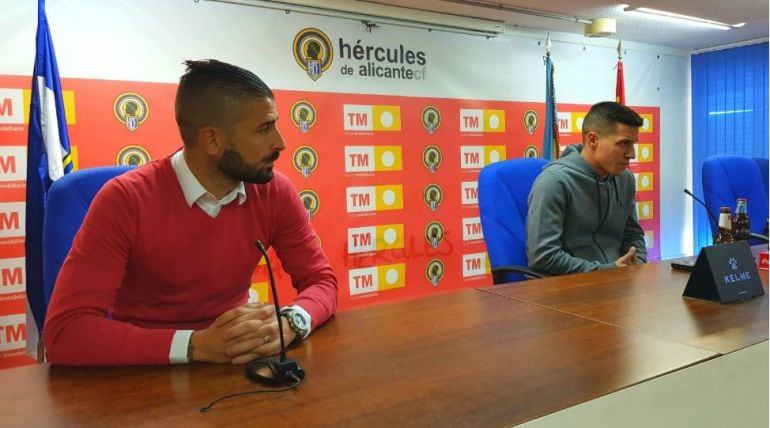 Javier Portillo y José Fran, en la sala de prensa del Rico Pérez