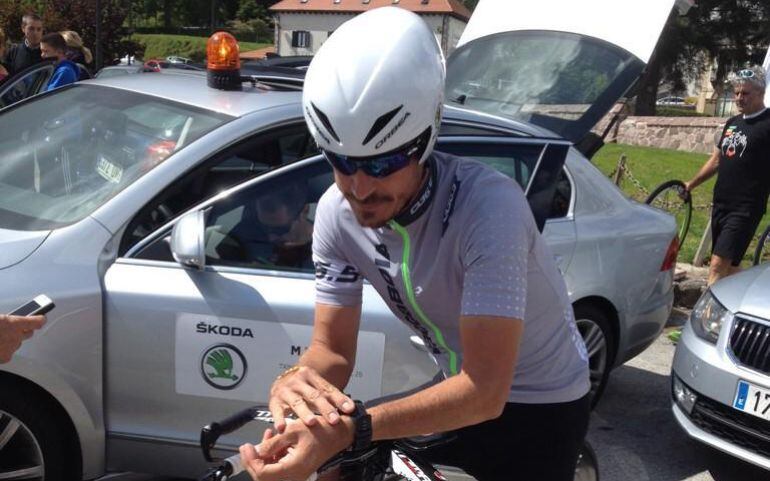 Mikel Azparren durante su intento de cubrir el Camino Francés en 2014.