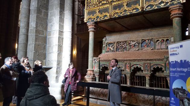 Los participantes en el proyecto han visitado la Basílica de San Vicente