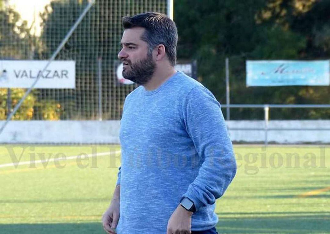 José Enrique Lluch durante un partido esta temporada