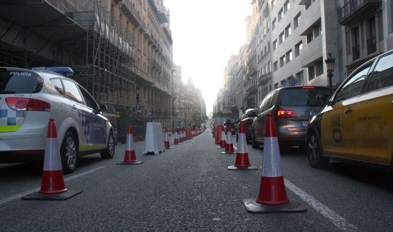 La VIa Laietana de Barcelona, les primeres hores del Dia Mundial Sense Cotxes