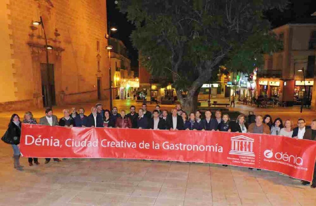 Imagen de archivo del día en que Dénia recibió tal reconocimiento.