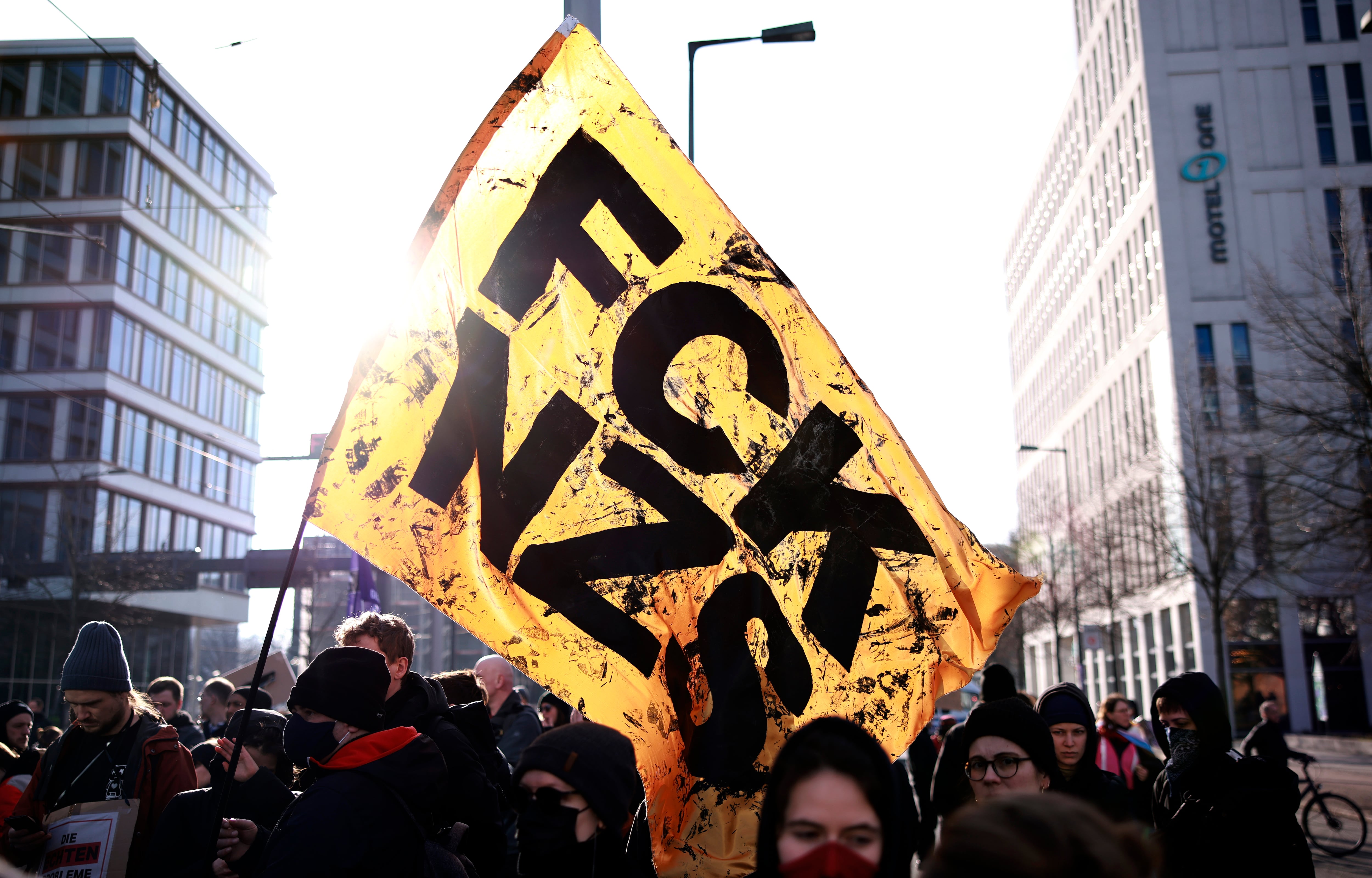 Manifestación antifascista en Berlín el día antes de las elecciones