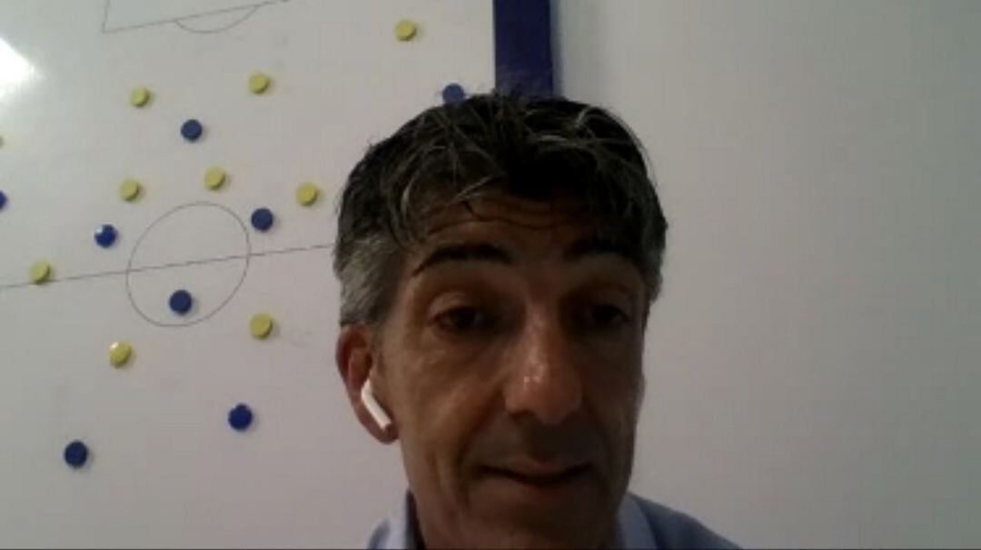 Imanol responde a los medios en Zubieta