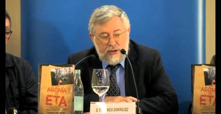 Florencio Domínguez, durante la presentación de su libro &quot;La agonía de ETA&quot;