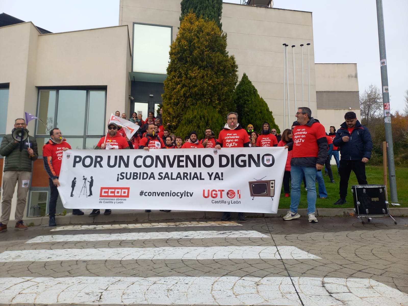 Tercera jornada de huelga de los trabajadores de RTVCyL | Cadena SER