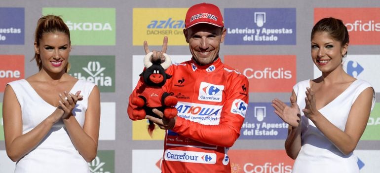 Purito Rodriguez, con el jersey de líder de la Vuelta tras la subida a Ermita de Alba.