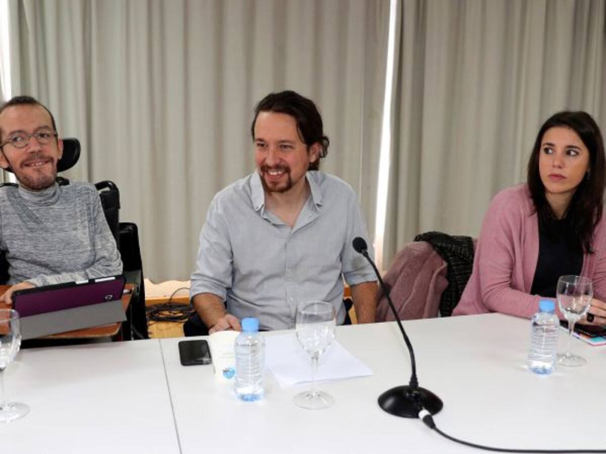 Iglesias dice que "toca autocrítica" y pide debate pero fuera de los medios