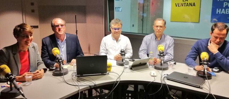 Lorena Ruíz-Huerta, Ángel Gabilondo, Enrique Ossorio e Ignacio Aguado durante el debate en La Ventana de Madrid