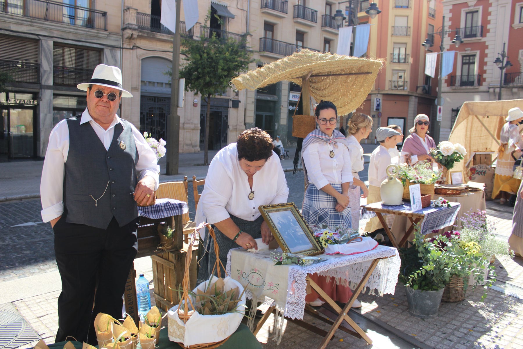 Otra de las 'paradetes' que reproducen la época modernista en La Bandeja