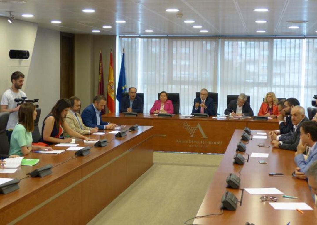 Reunión de la Junta de Portavoces