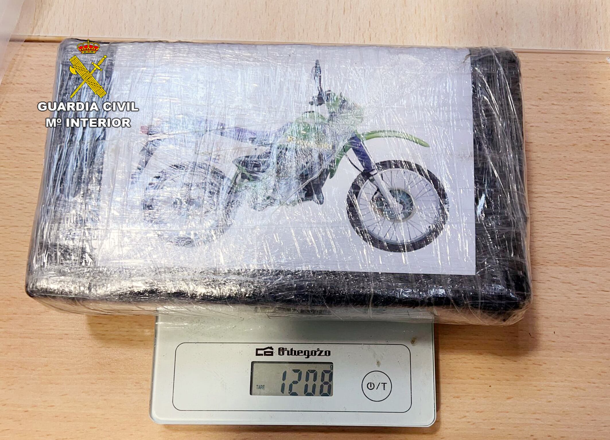 Cocaína y báscula intervenida a un hombre en Jumilla