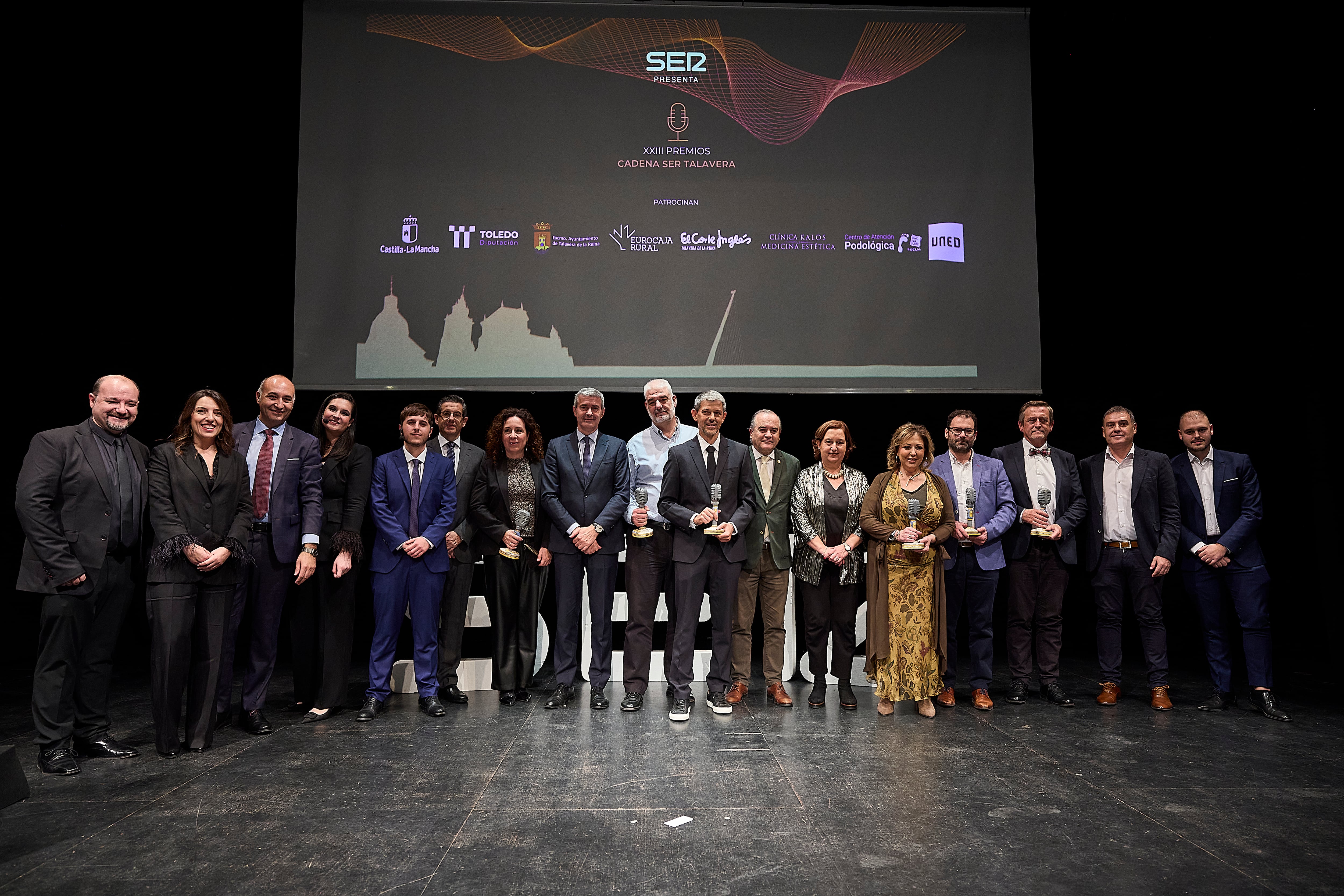 Foto de familia de la XXIII edición de los Premios SER Talavera