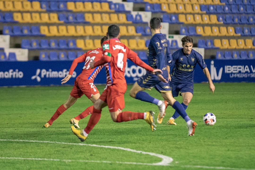 Imagen del partido ante el Recreativo Granada