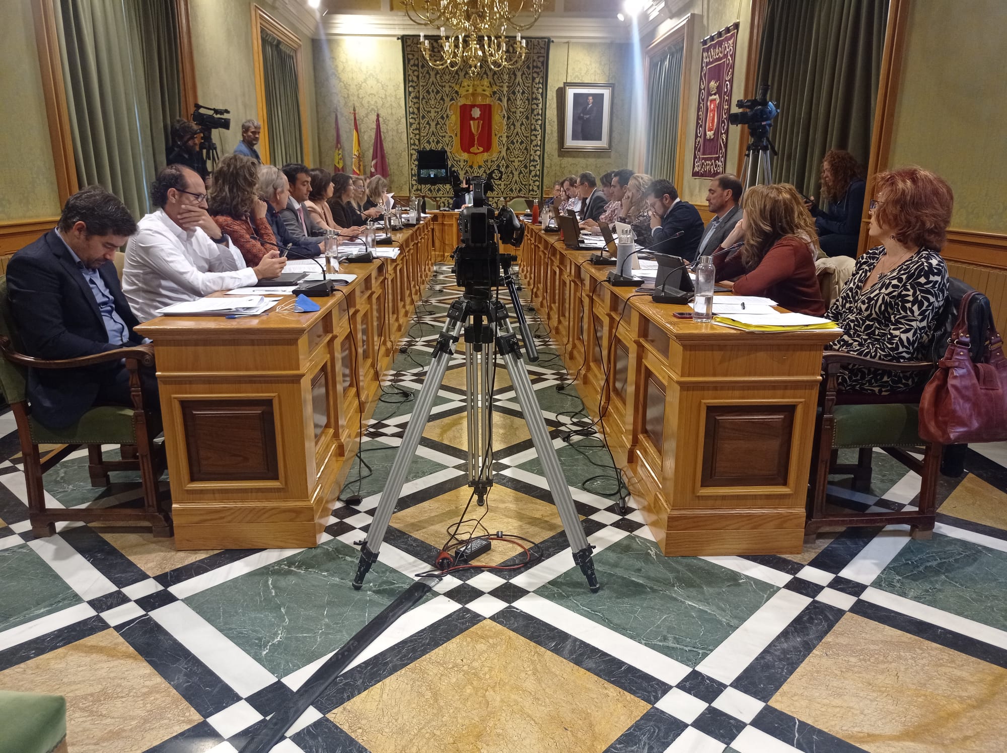 Sesión plenaria ordinaria del Ayuntamiento de Cuenca correspondiente al mes de octubre