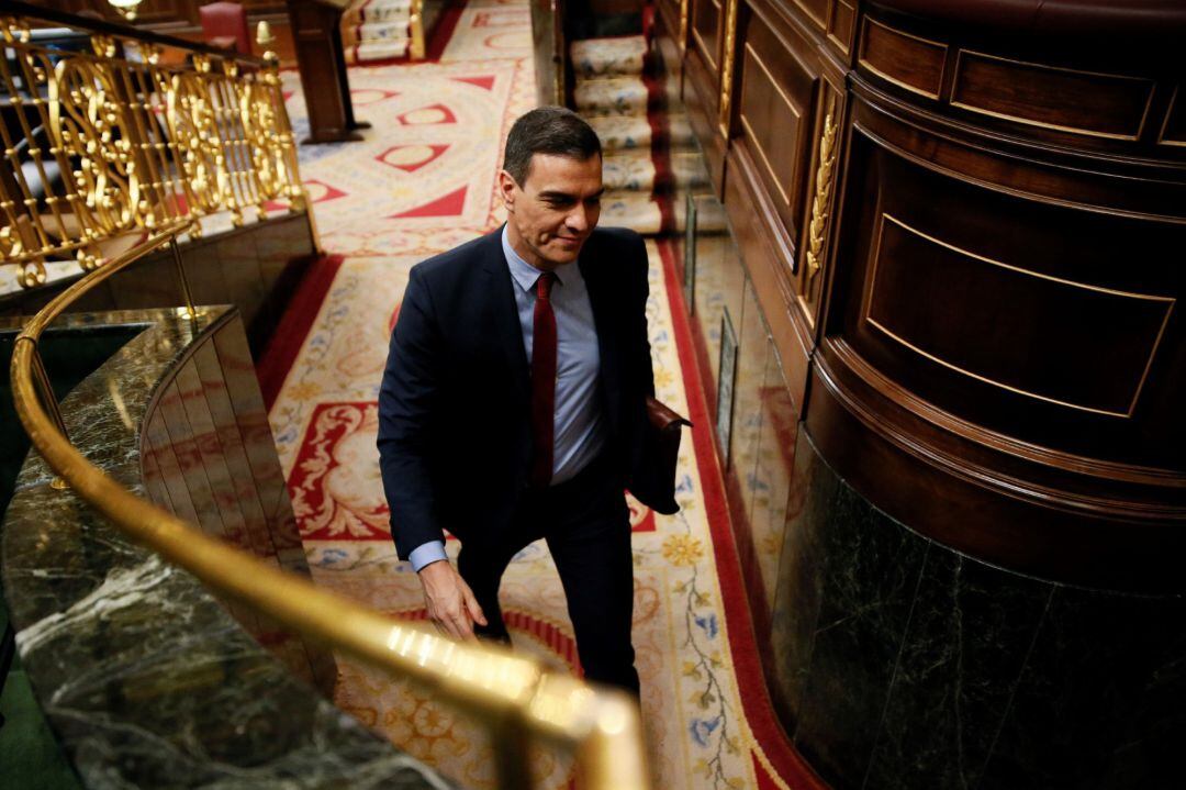 El presidente del Gobierno, Pedro Sánchez, en el hemiciclo del Congreso de los Diputados.