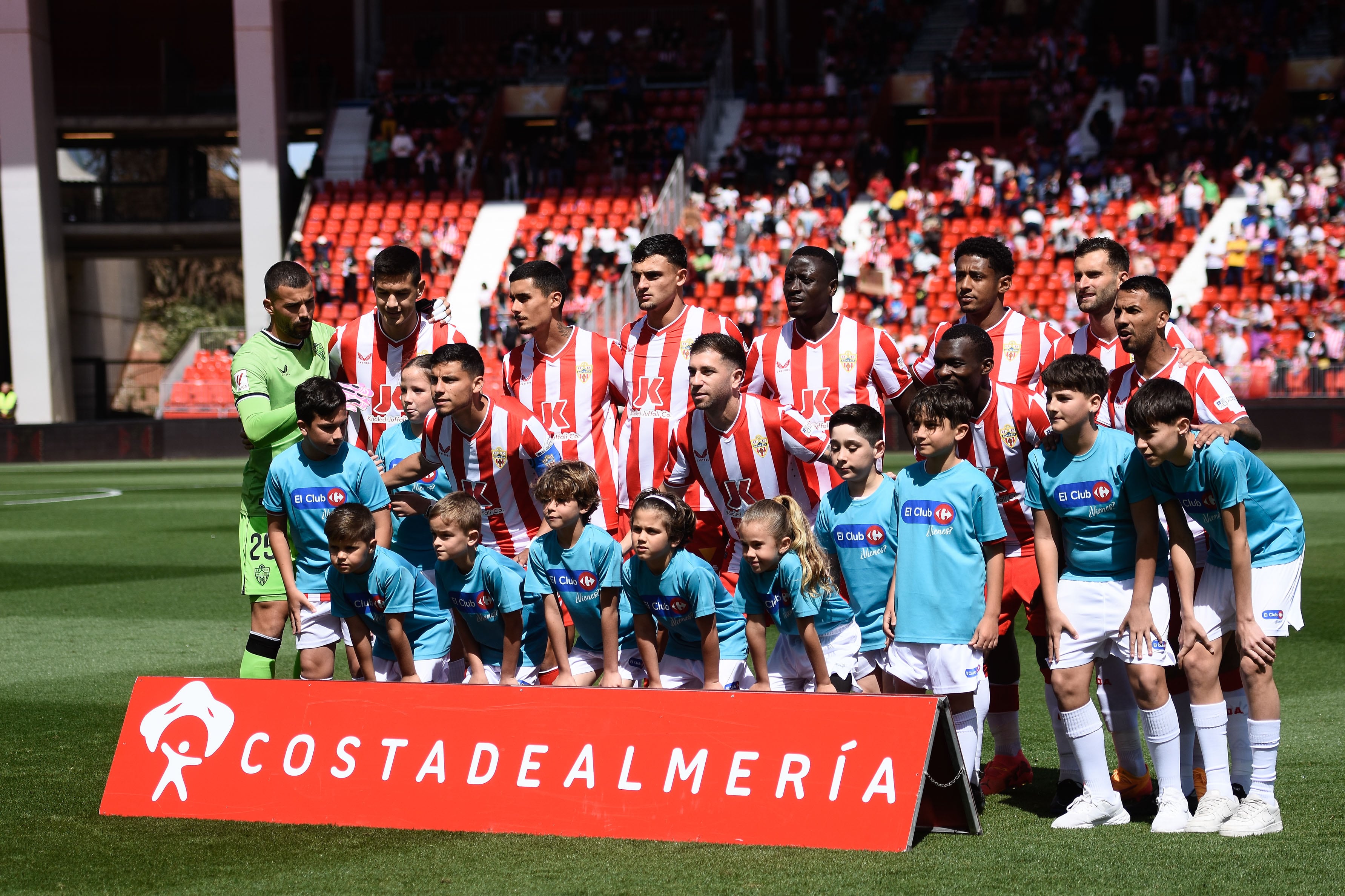 El once del Almería ante el Getafe.