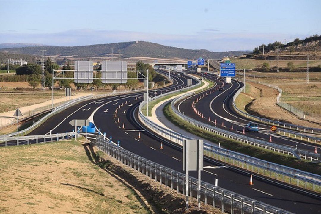 Tramo de la N-124 que se va abrir este miércoles
