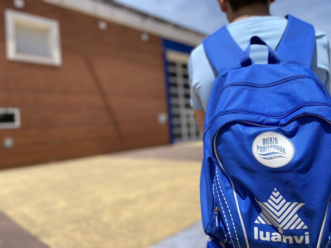 Los nadadores del club berciano todavia no pueden entrenarse 