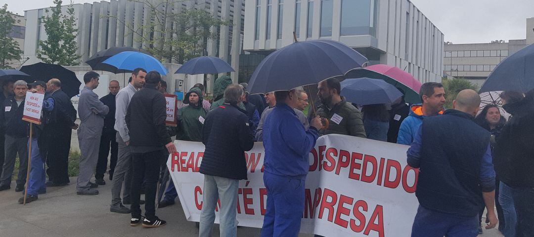 Trabajadores de Facet Iberica se movilizan en A Coruña