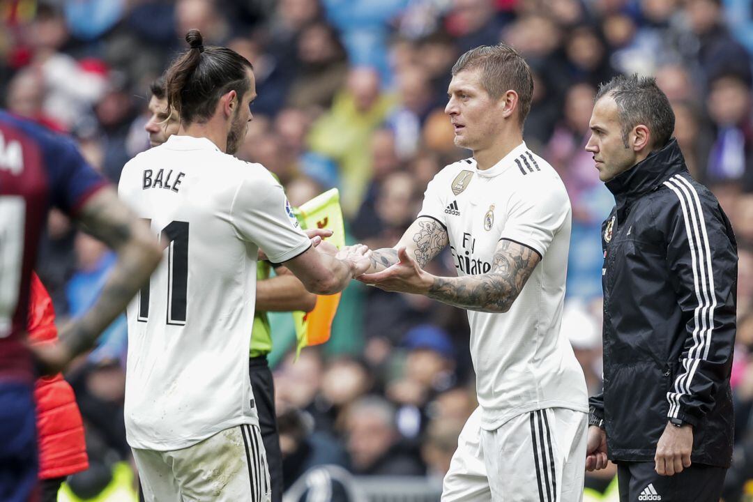 Bale y Kroos, en el Real Madrid - Eibar.