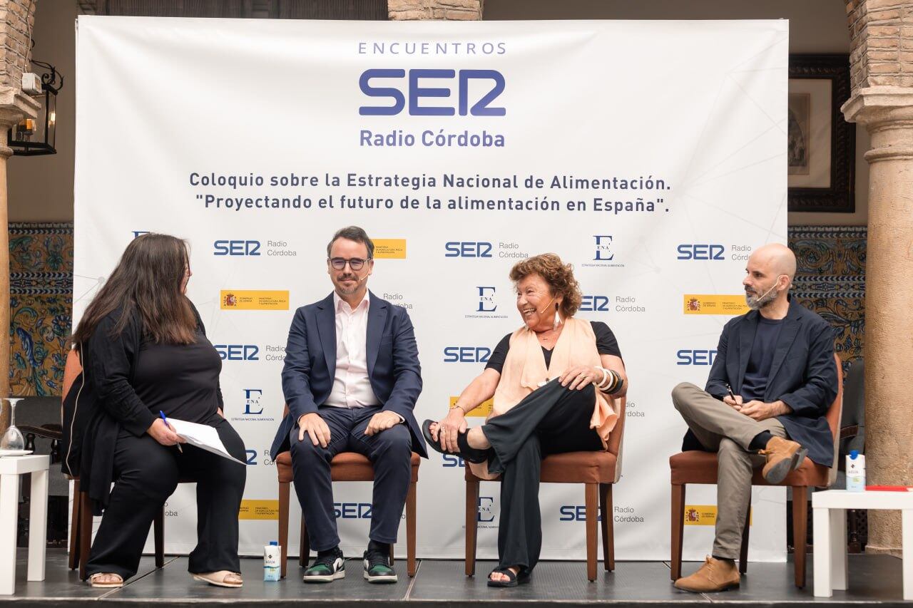 María Eugenia Vílchez entrevista a Paco Morales, Paz Ivisión y José Carlos Ruiz en el Encuentro SER sobre la Estrategia Nacional de Alimentación