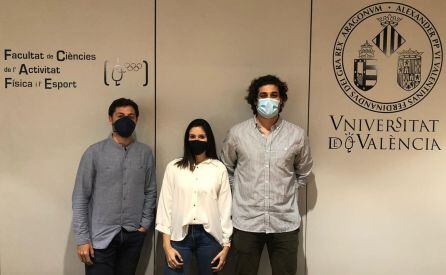 Paloma Escamilla, Mario Alguacil y Samuel López, personal investigador de la Universitat de València