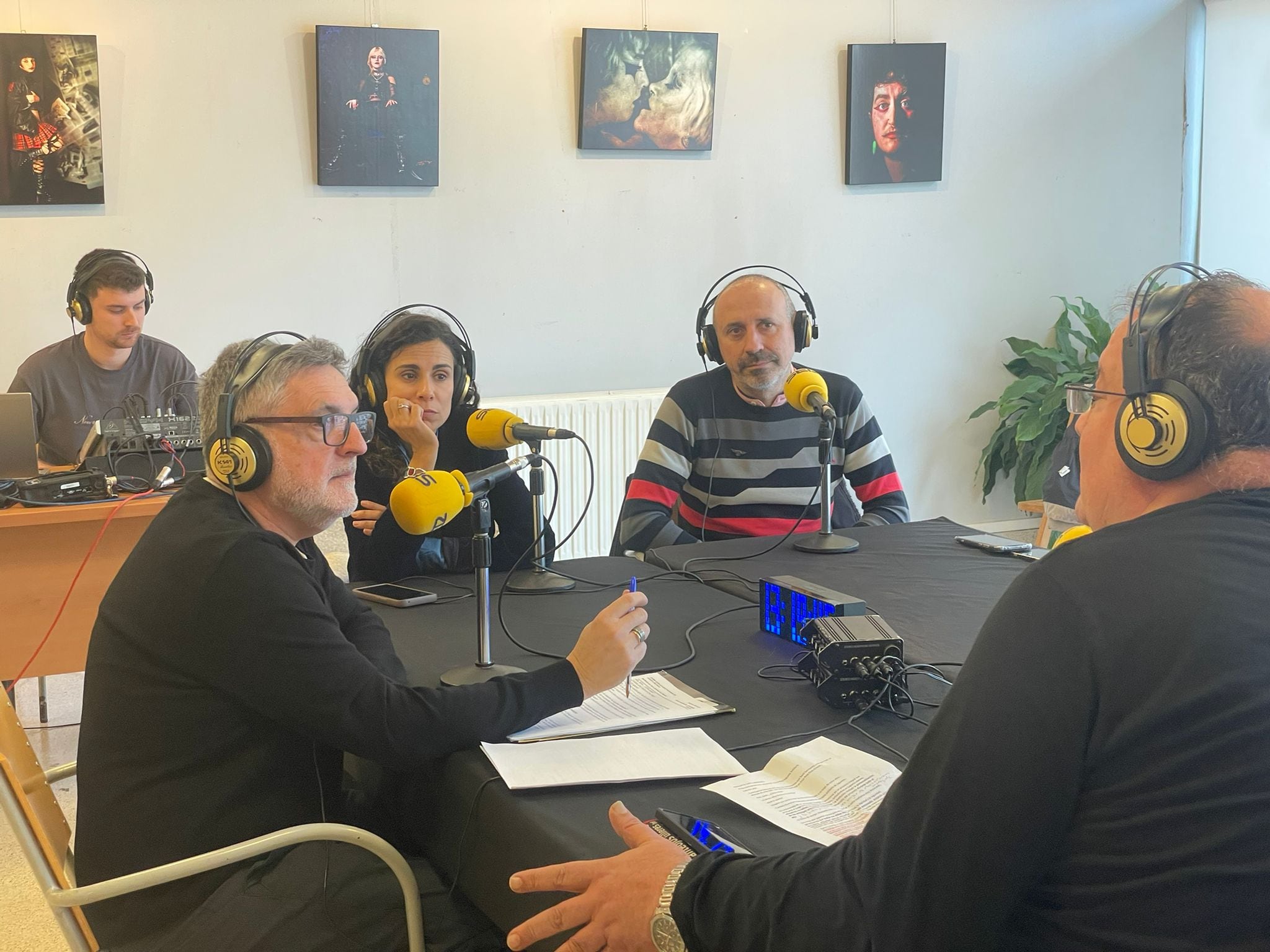 Un momento del programa emitido desde el Centro Social Unzaga