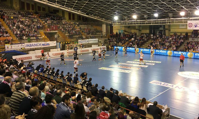 Palacio de los Deportes durante la segunda semifinal de la Copa