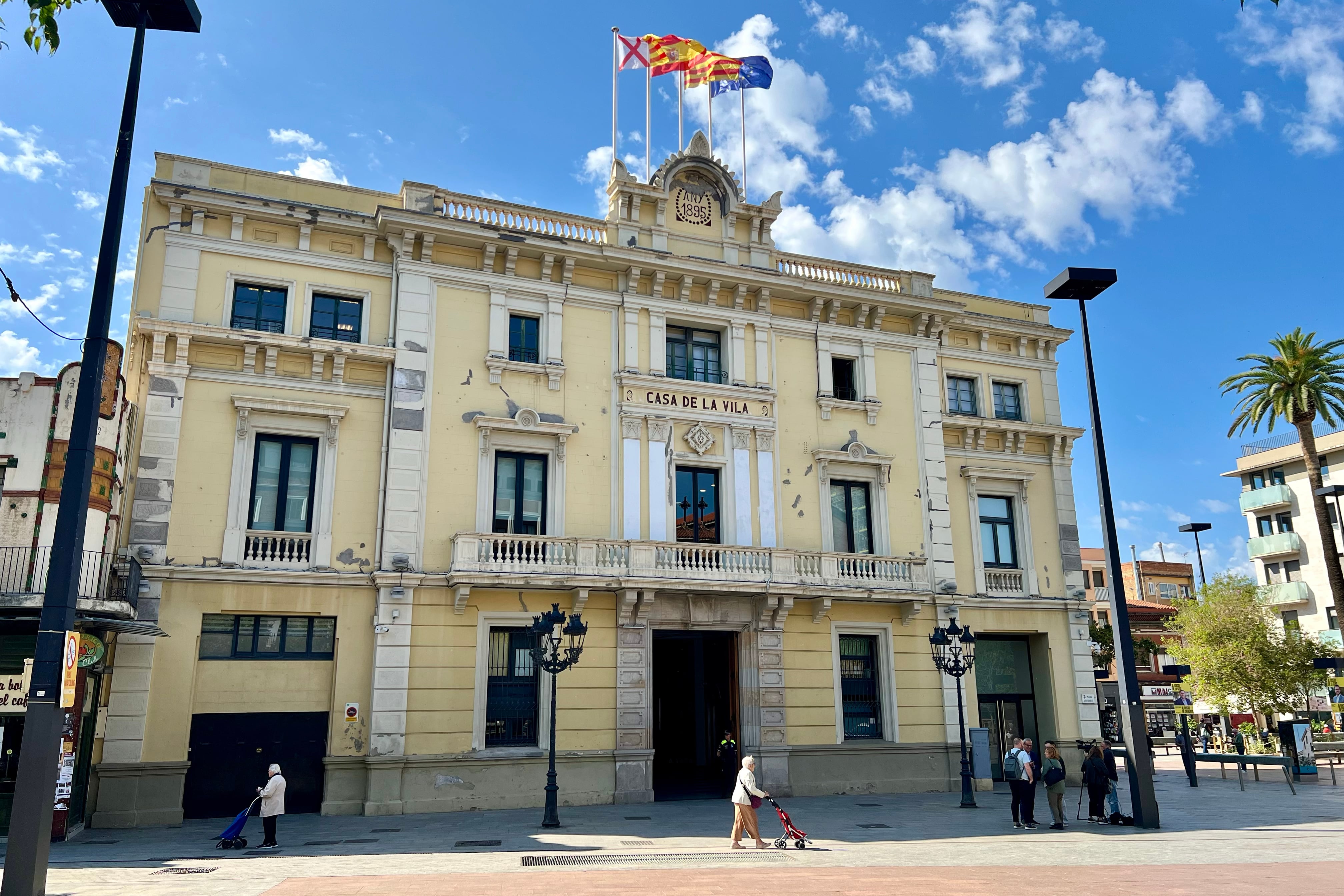 Façana de l&#039;Ajuntament de l&#039;Hospitalet de Llobregat