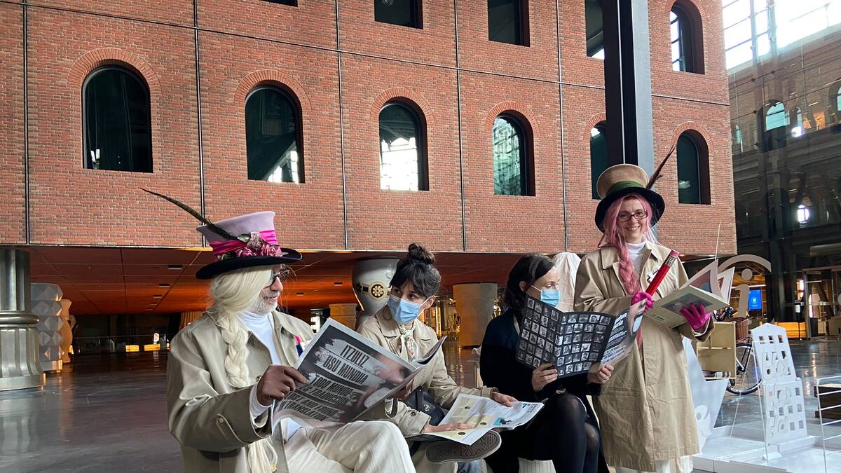 Poz Pop, la biblioteca rodante que ha recorrido los parques de Bilbao