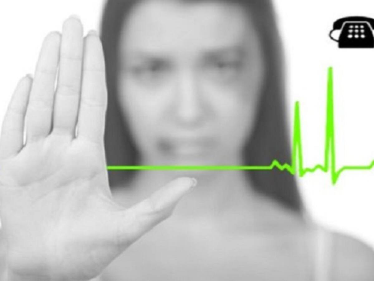 Detenido un hombre por agredir a su mujer y echarla de casa con sus 3 hijos