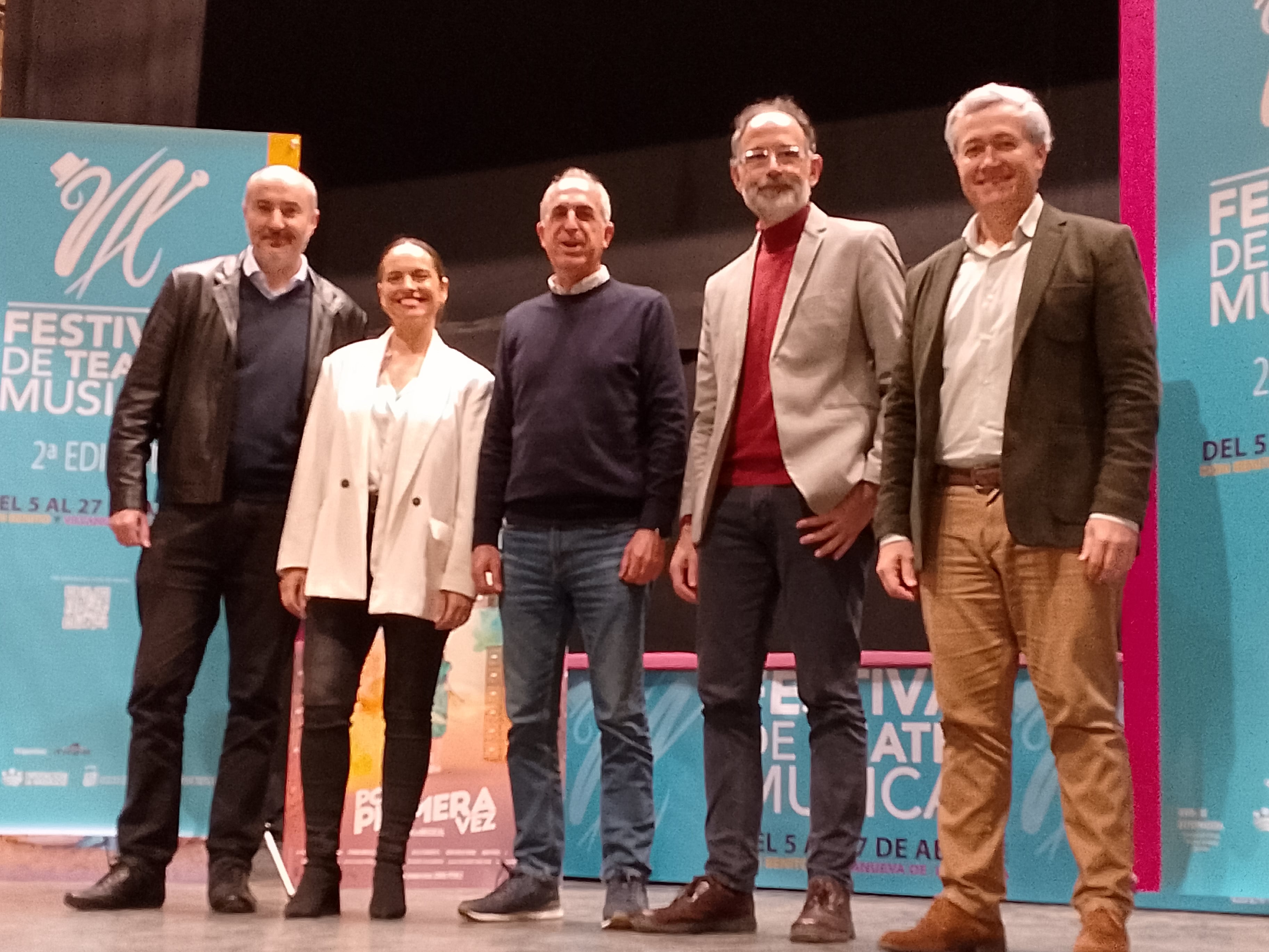 Presentación en el Teatro Imperial de Don Benito