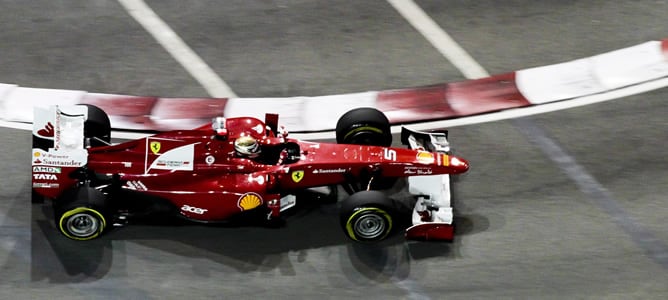 El español de Ferrari, en la primera sesión de entrenamientos libres del GP de Singapur 2011